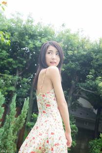 知花梅莎在线观看,在线观看，感受古典与现代的完美融合